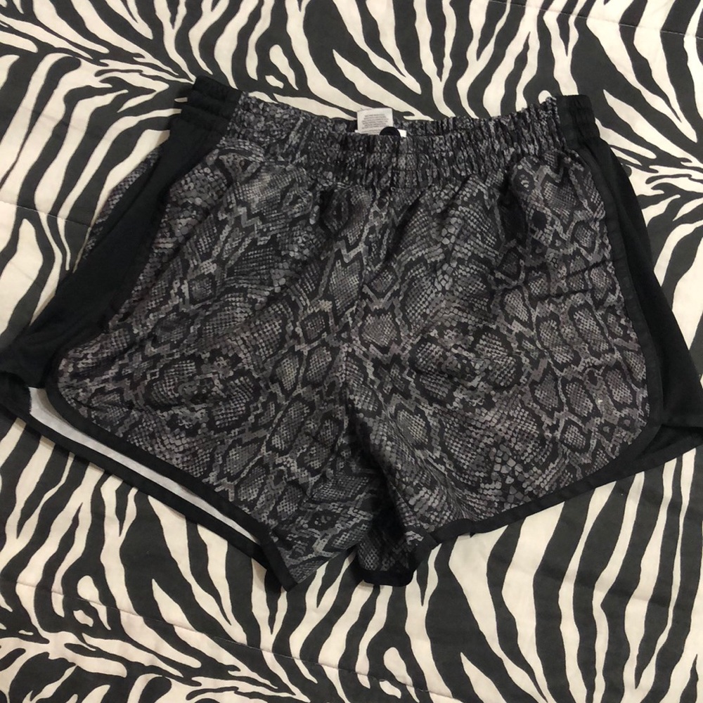 Used snake print casual/workout shorts